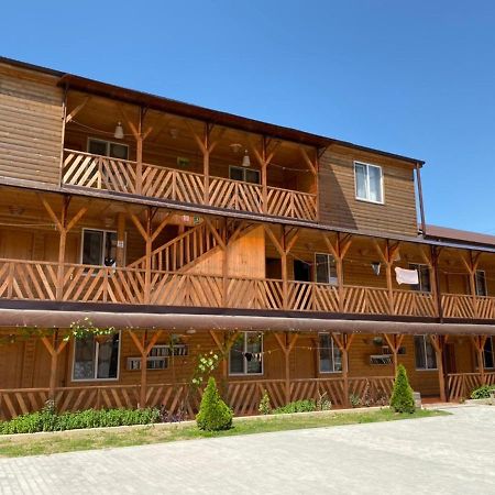 Gloriya Hotel Lidzava Екстериор снимка