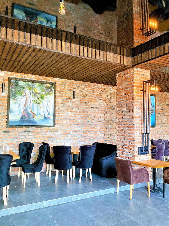 Gloriya Hotel Lidzava Екстериор снимка